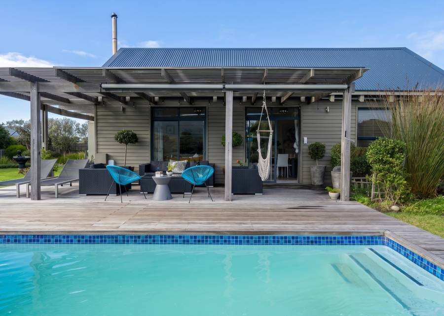 To Let 3 Bedroom Property for Rent in Lake Michelle Western Cape